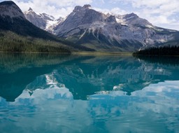 Emerald Lake (2)